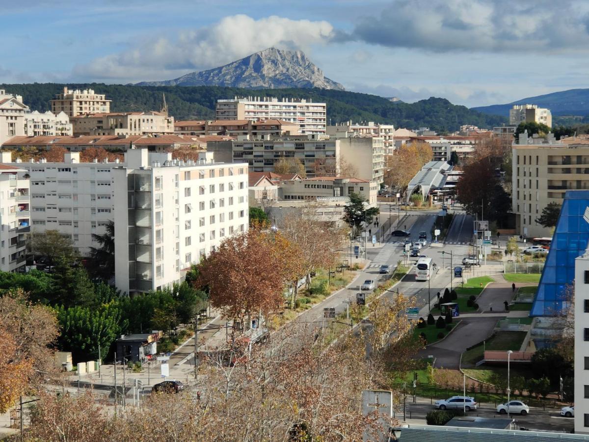 Bel Appartement De 42 M2 , 1 Chambre , Climatise. Aix-en-Provence Buitenkant foto