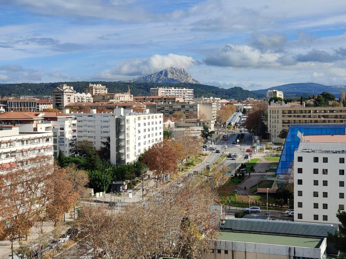 Bel Appartement De 42 M2 , 1 Chambre , Climatise. Aix-en-Provence Buitenkant foto